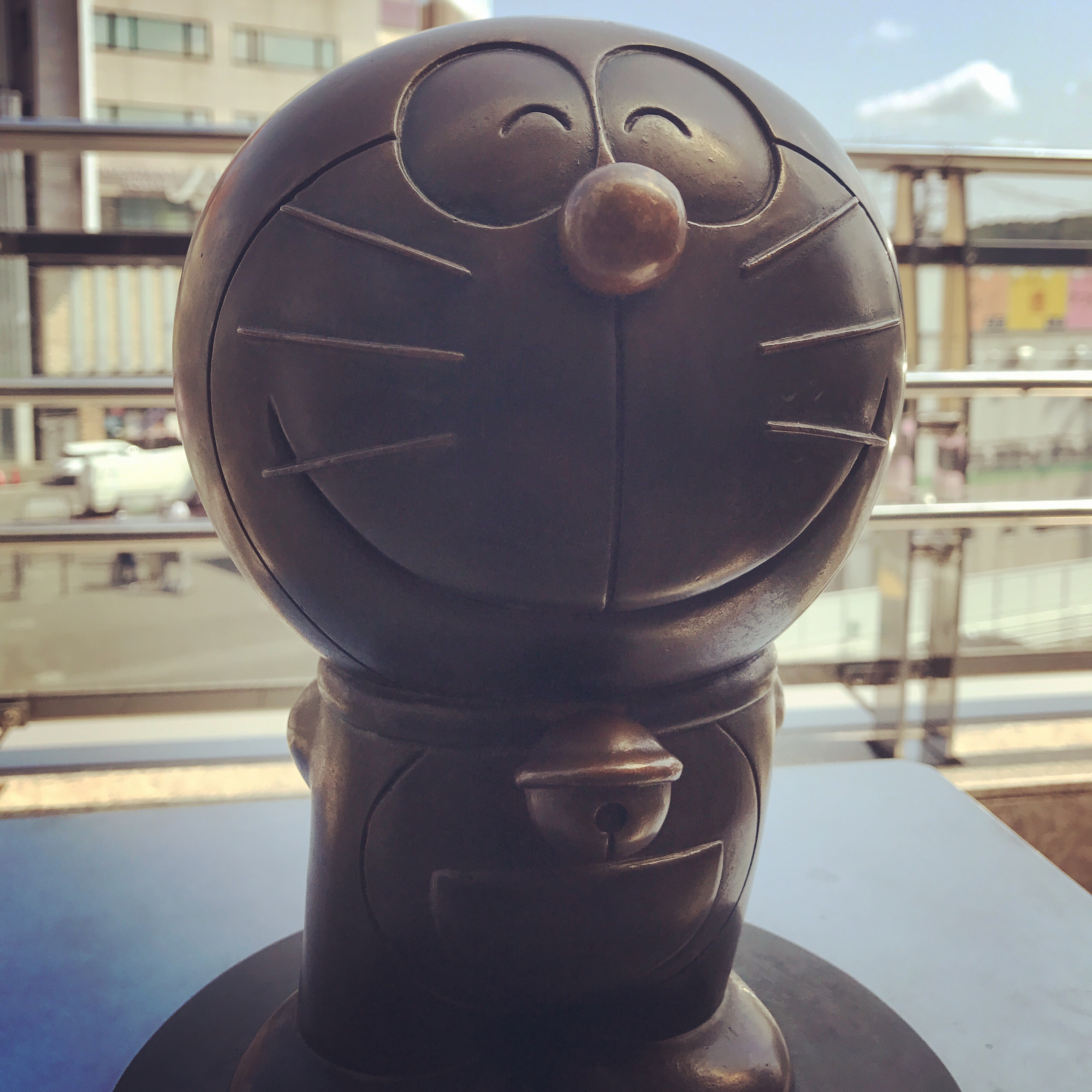 ドラえもん銅像 登戸 Atelier St Magazine